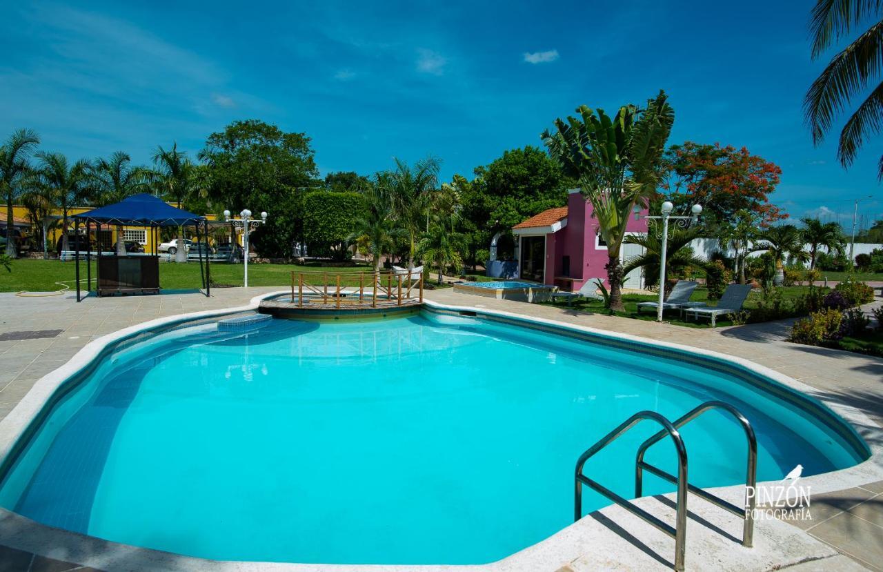 Villas Paraiso Cardin Aparthotel Merida, Mexico